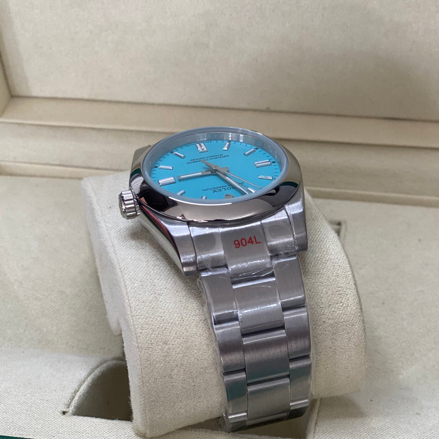 Oyster-Perpetual Tiffany 36 mm 126000