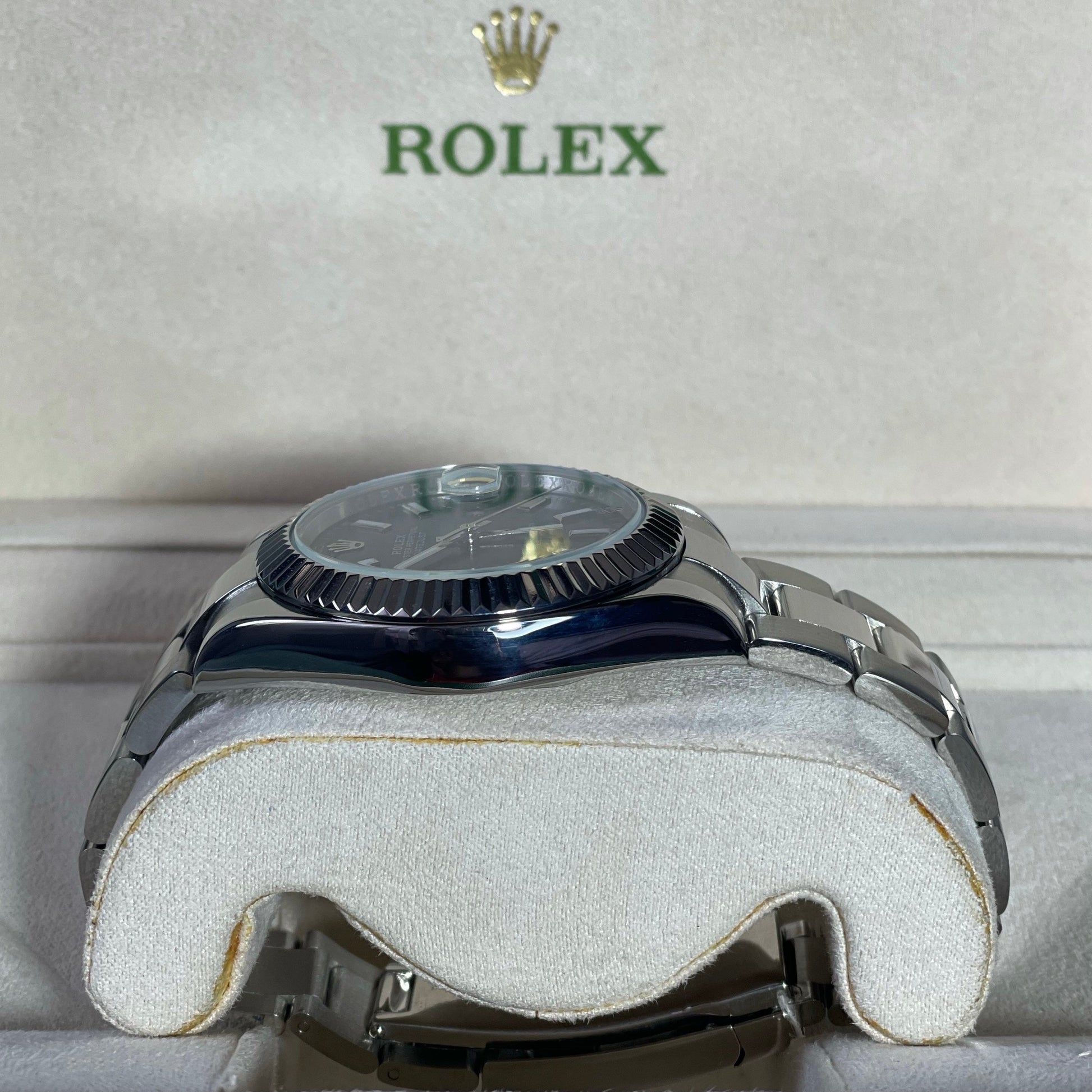 Orologio Rolex Datejust 41 mm oyster cinturino in acciaio inox jubilee, presentato in scatola rolex.