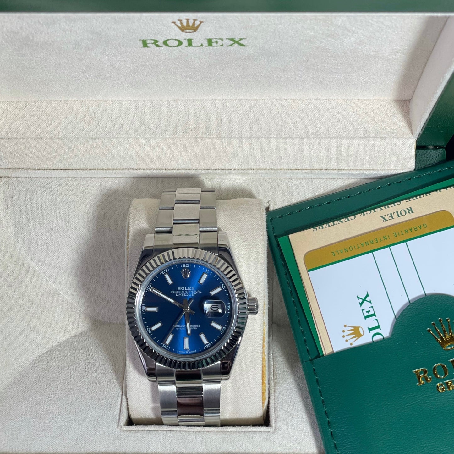 Orologio Rolex Datejust 41 mm oyster cinturino in acciaio inox jubilee, presentato in scatola rolex.