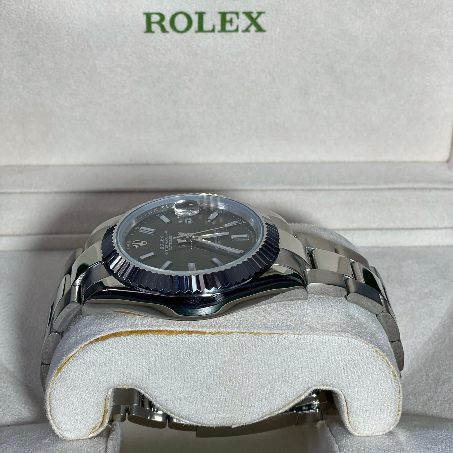 Orologio Rolex Datejust 41 mm oyster cinturino in acciaio inox jubilee, presentato in scatola rolex.