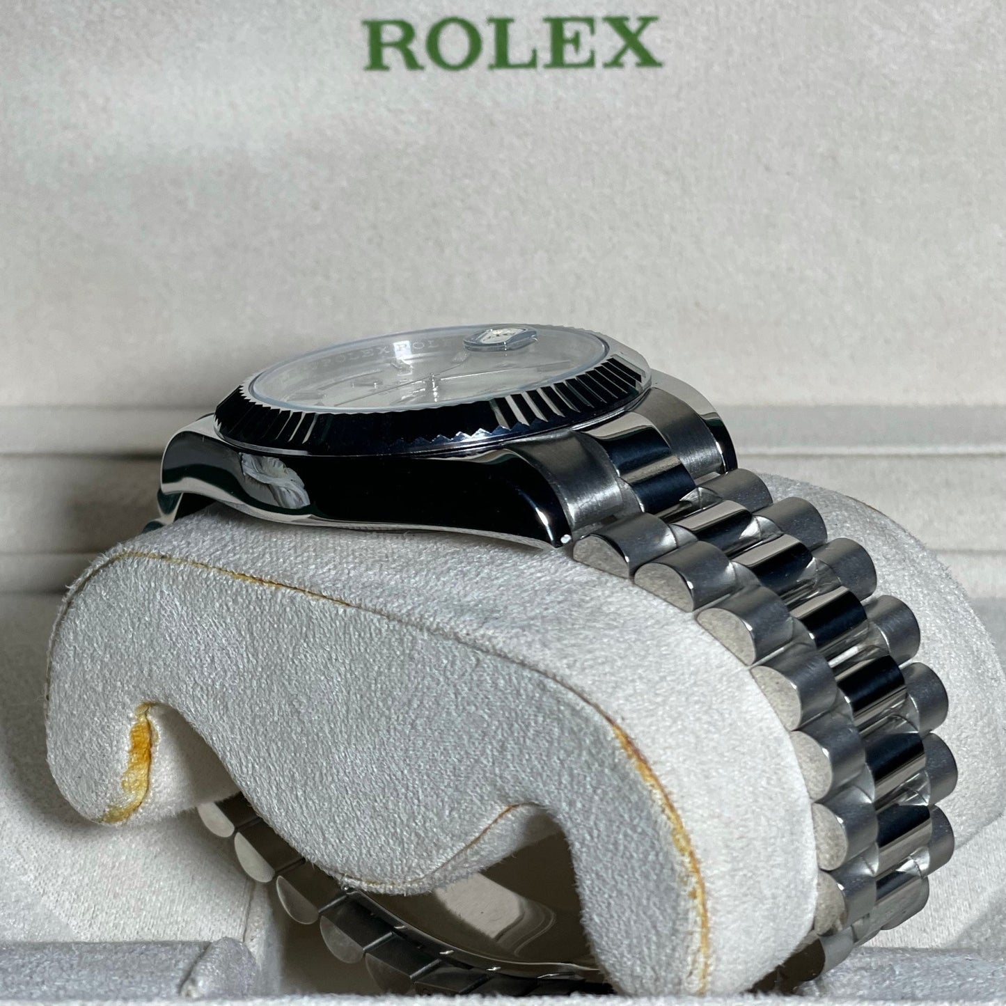 Orologio Rolex day-date 40 mm oyster cinturino in acciaio inox jubilee, presentato in scatola rolex.