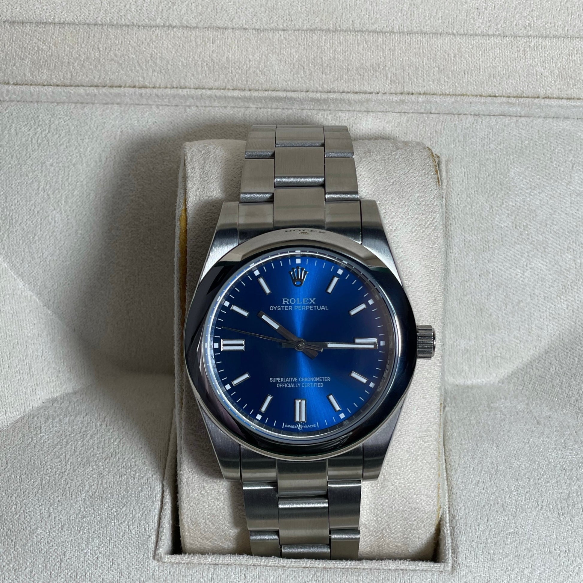 Orologio Rolex Oyster Perpetual Blu 41 mmm cinturino acciaio inox oystre, presentato in scatola rolex.